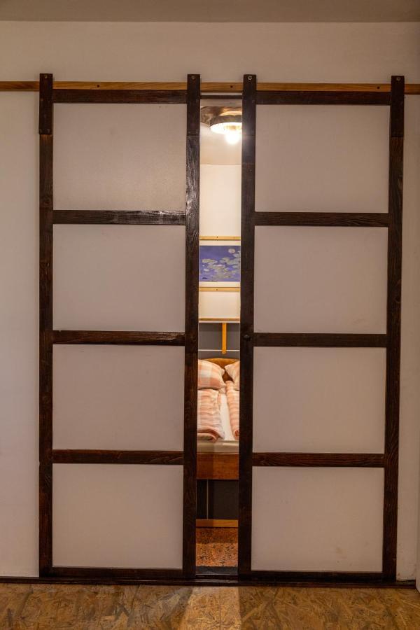 Apartmani Papes คาปรินา ภายนอก รูปภาพ